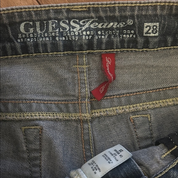 Guess Low Rise Bootcut Jeans - Picture 3 of 4